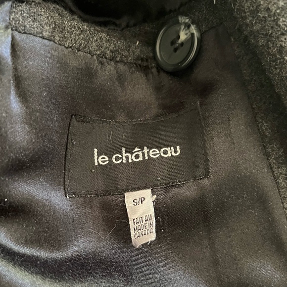 Le Chateau Men’s grey small over coat - Picture 2 of 4